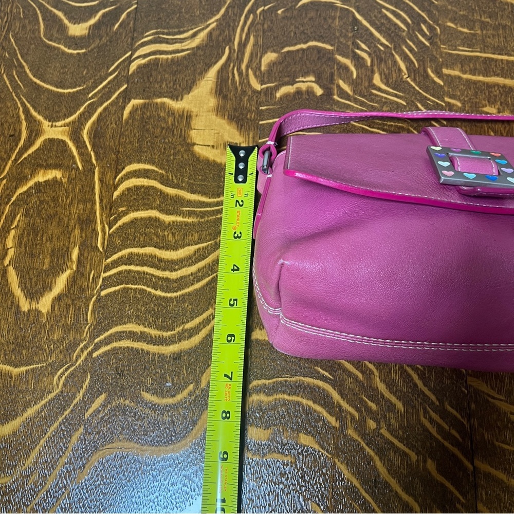 Dooney & Bourke Y2K Pink Leather Shoulder Bag with Buckle hearts - Picture 15 of 15